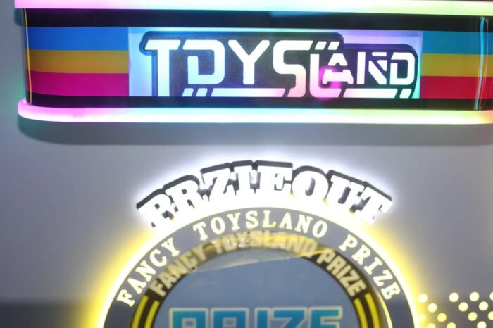 Fancy Toy's Land Astro Claw™ Claw Machine with Digital Screen Backboard and  Neon Cabinet Lights - Image 7