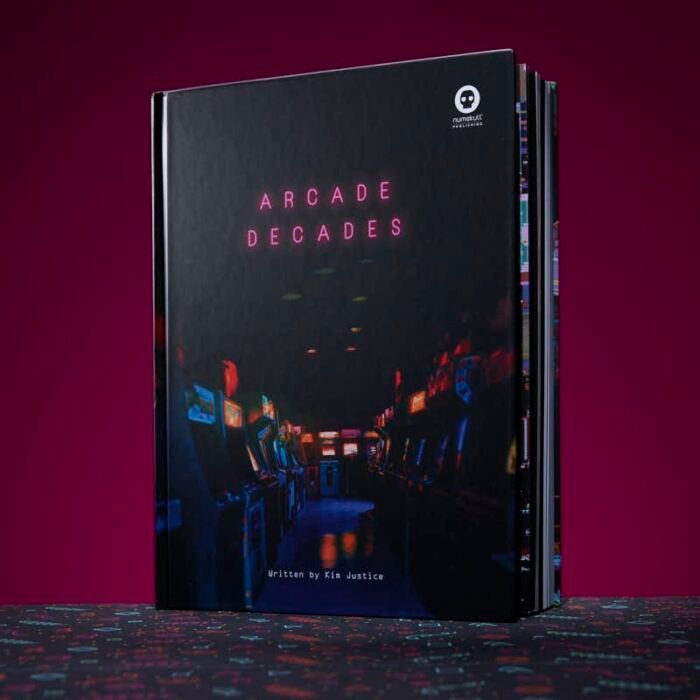 Arcade Decades - 80s Edition Book - Image 9