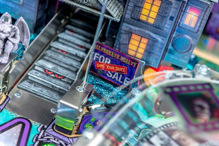 ELVIRA HOUSE OF HORRORS PREMIUM by Stern Pinball - Image 24