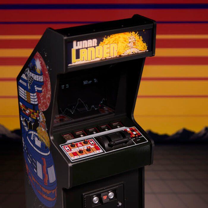 Official Atari: Lunar Lander Quarter Arcade Collectors Edition - Image 2