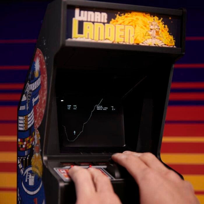 Official Atari: Lunar Lander Quarter Arcade Collectors Edition - Image 5