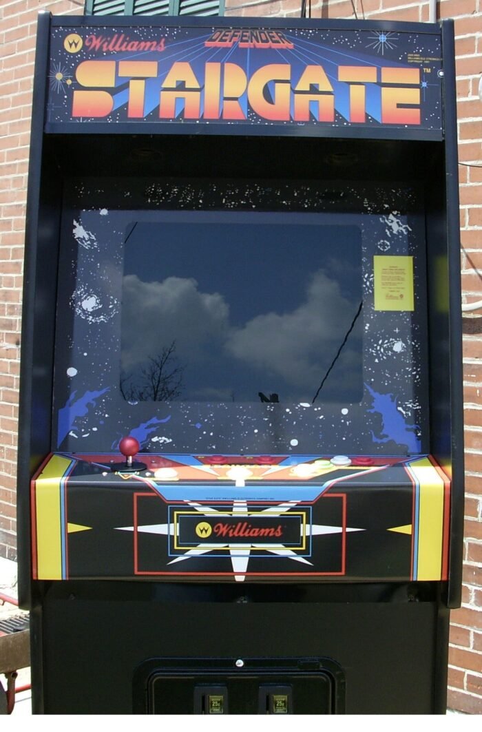 STARGATE ARCADE VIDEO GAME MACHINE WITH LOTS OF NEW PARTS- EXTRA SHARP-HEAVY DUTY, COIN OPERATED, COMMERCIAL GRADE WITH FREE PLAY OPTION - Image 5