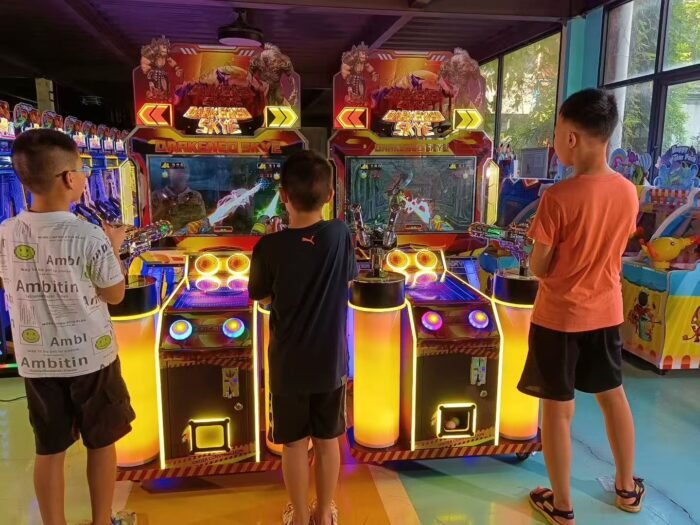 Arcarpse Indoor Dark Hunters Game Shooting Machine 1-Year Warranty Fiberglass Construction 220v English Language - Image 5