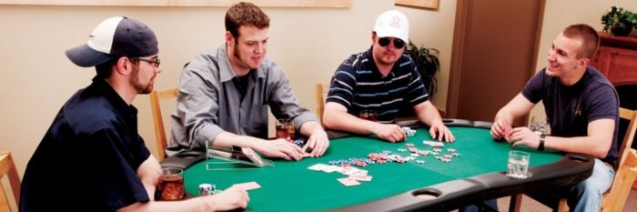 Fat Cat Folding Texas Hold'Em Table - Image 5