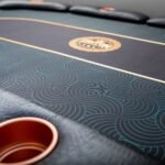 Triton Portable Poker Mat with Carry Case - Image 4