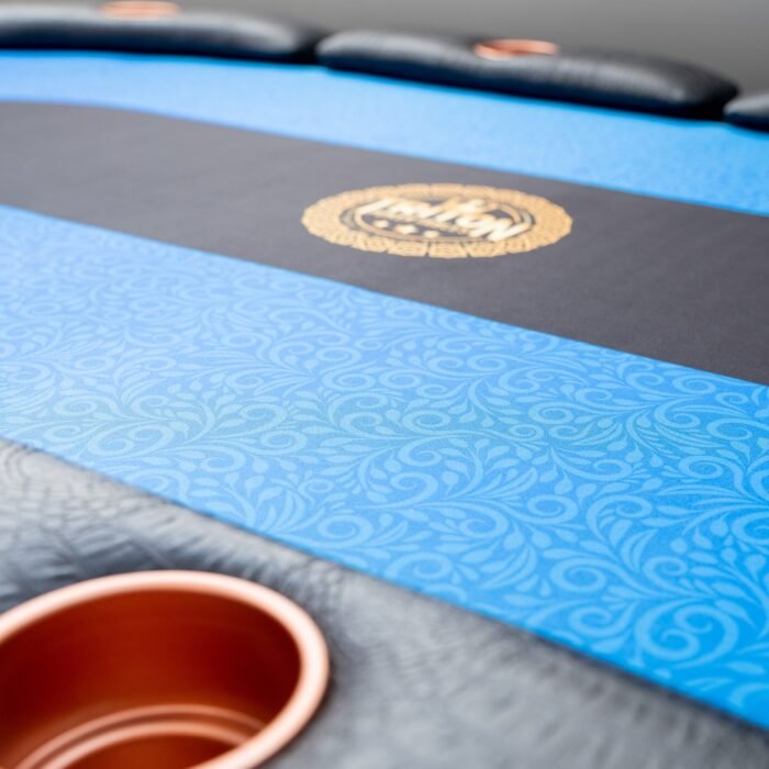 Triton Portable Poker Mat with Carry Case - Image 8