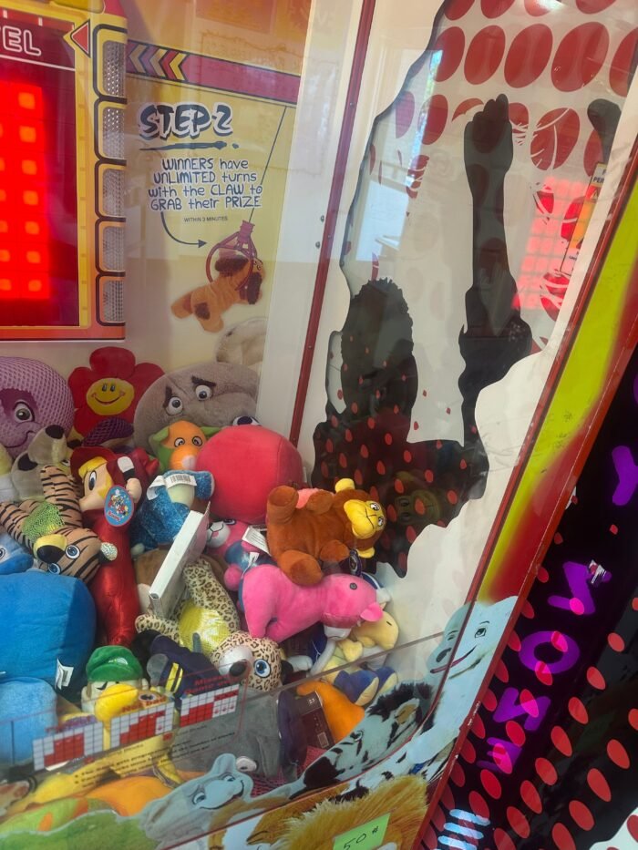Stack 'N' Grab Claw Machine - Image 6