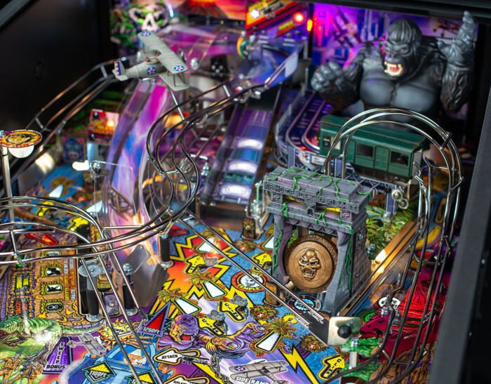 King Kong: Myth of Terror Island Premium Pinball Machine - Image 3