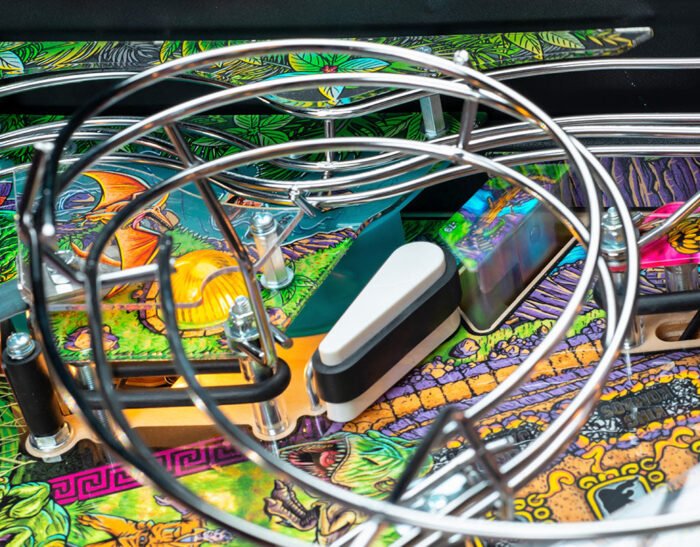 King Kong: Myth of Terror Island Premium Pinball Machine - Image 4