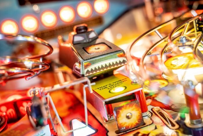 James Bond 007 Pinball Machine by Stern - Image 10