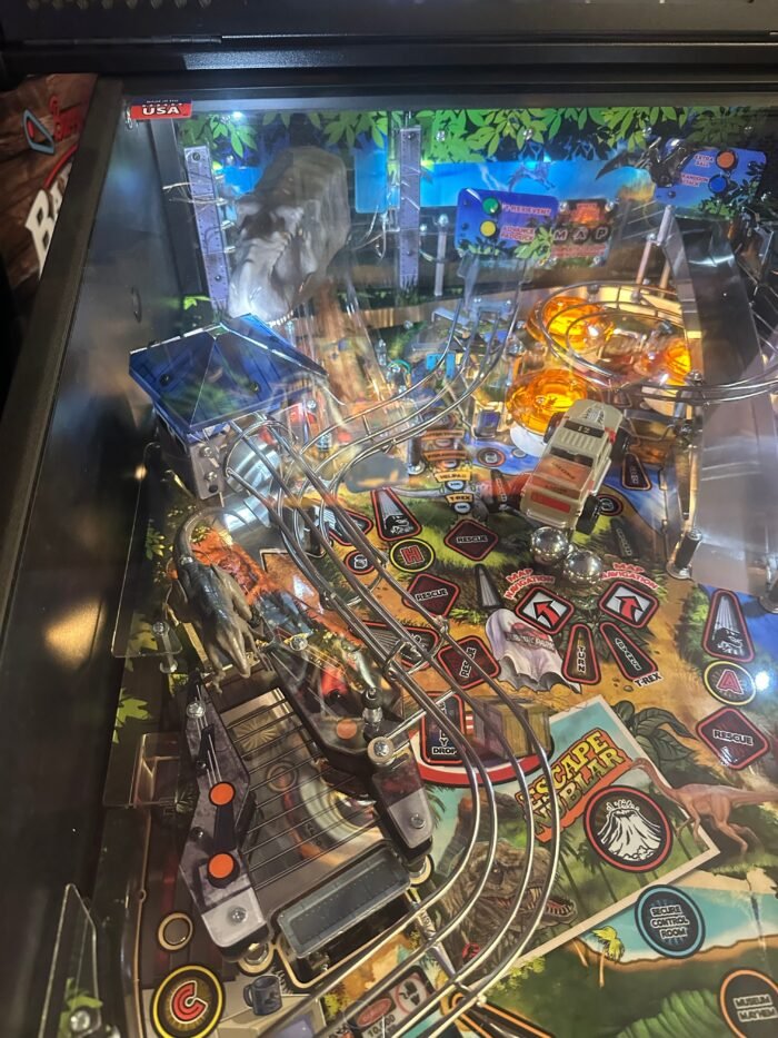 Stern Pinball Jurassic Park Premium Pinball Machine - Image 5