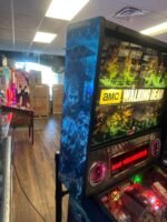 Stern Pinball LOADED The Walking Dead Premium Pinball - Image 22