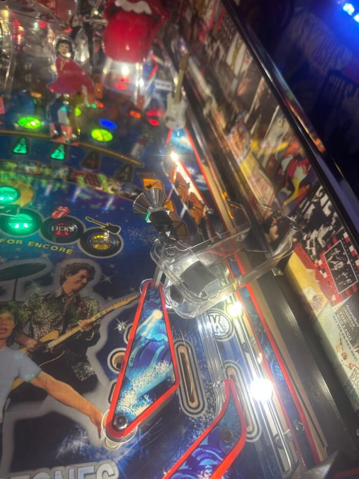 Stern Pinball LOADED The Rolling Stones Limited Edition Pinball Machine - Image 11