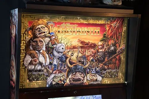 2f5381_e3a63cab94de496ca35eba9806233df9_mv2 Labyrinth Pinball - Gold Mirrored Backglass - Image 1