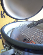 KoKoMo 21-Inch Kamado BBQ Grill for Perfect Grilling Every Time - Image 9