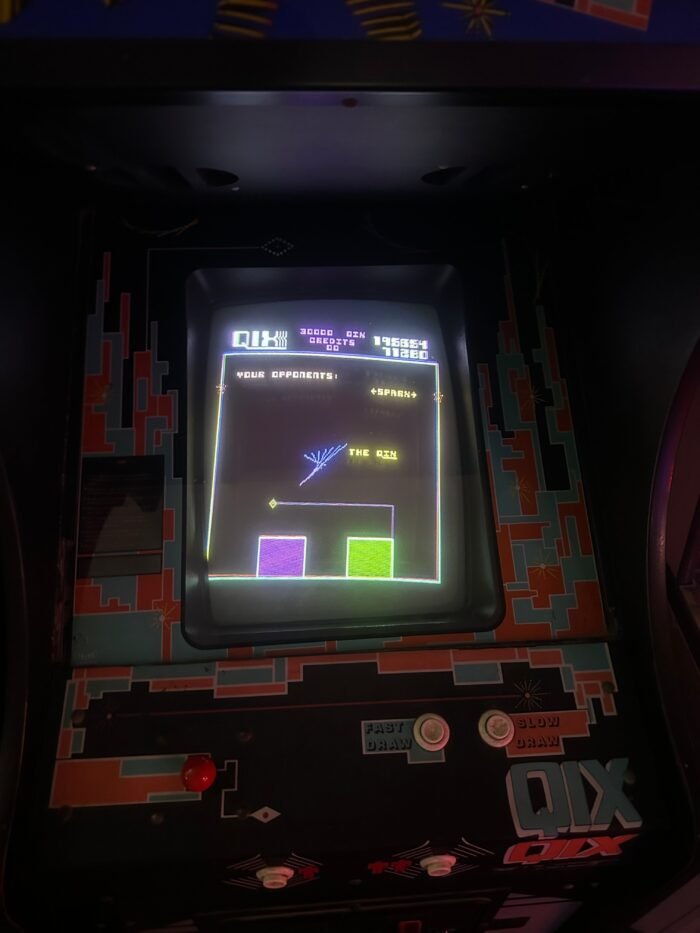 Taito QIX Classic Upright Arcade Game - Image 3