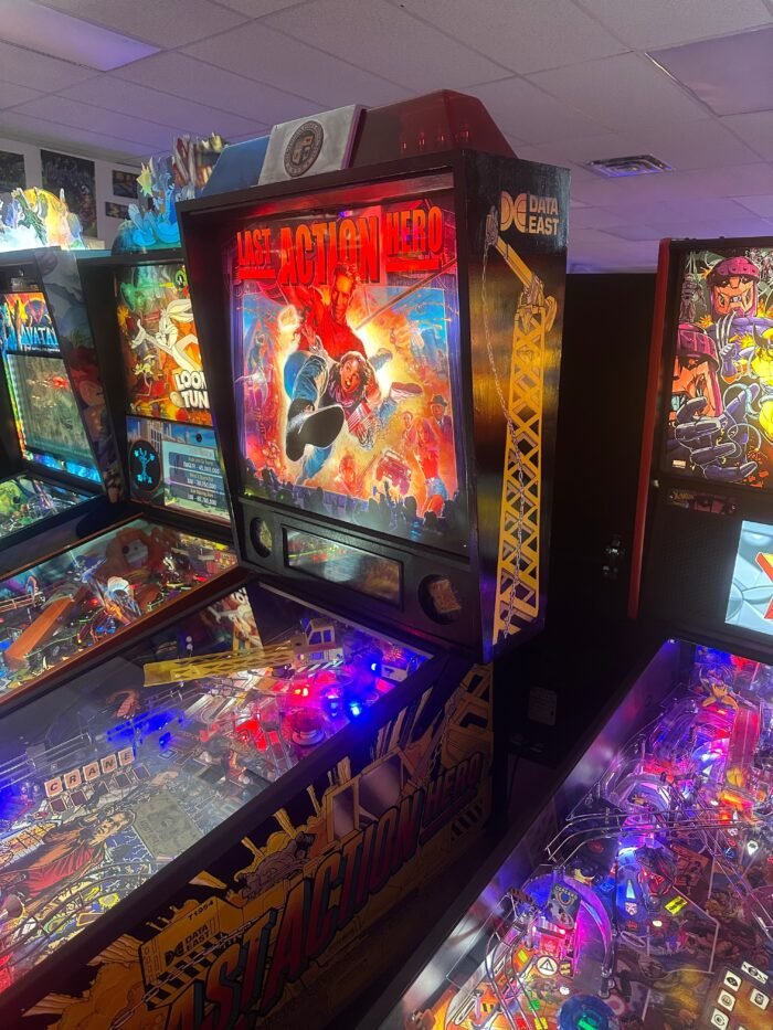 Data East Last Action Hero Pinball Machine - Image 4