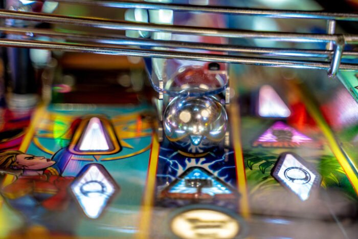 Avengers Infinity Quest Premium Pinball Machine - Image 4