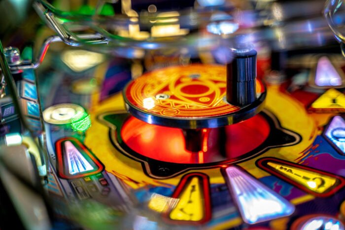 Avengers Infinity Quest Premium Pinball Machine - Image 17
