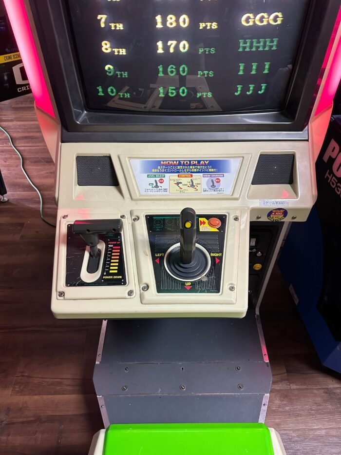 Taito Landing Gear Arcade Game - Image 5