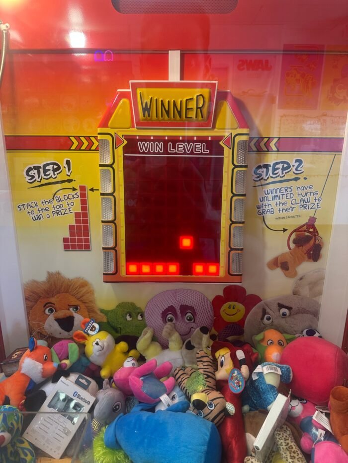 Stack 'N' Grab Claw Machine - Image 3