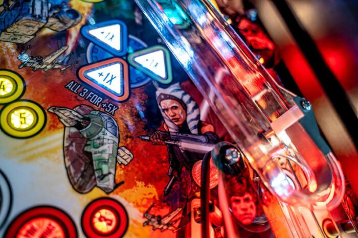 The Mandalorian Pro Pinball Machine - Image 7