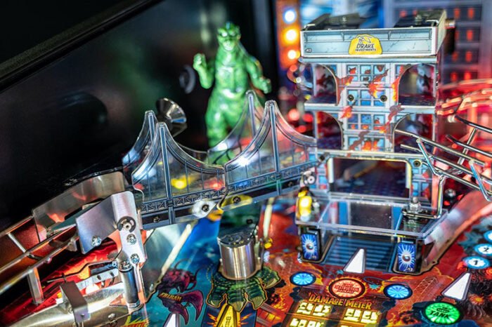 Godzilla Premium Pinball Machine - Image 2