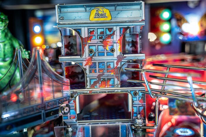 Godzilla Premium Pinball Machine - Image 4