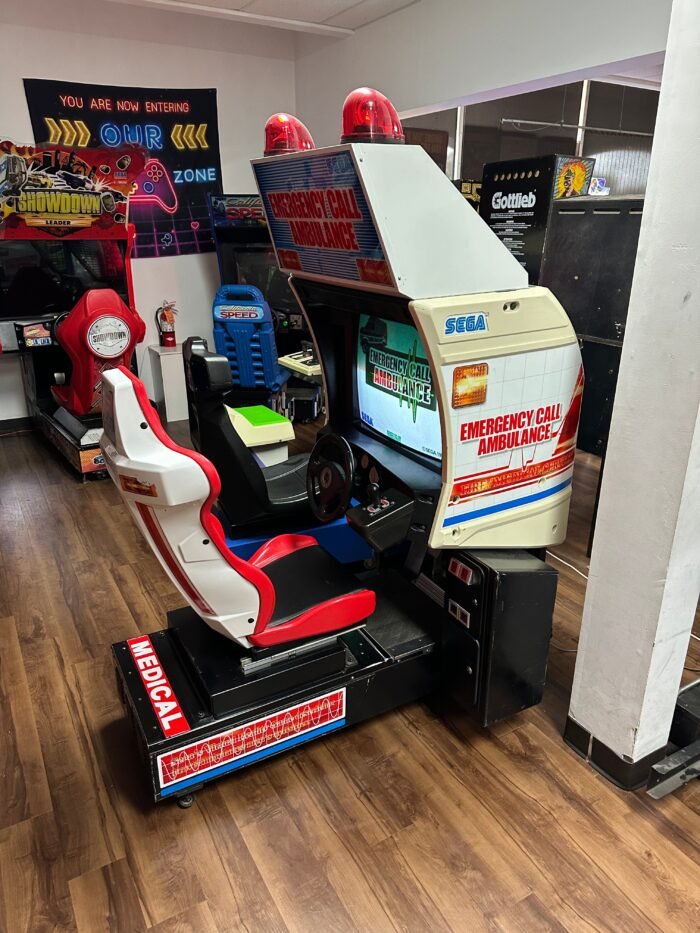 SEGA Emergency Call Ambulance Arcade Game - Image 9