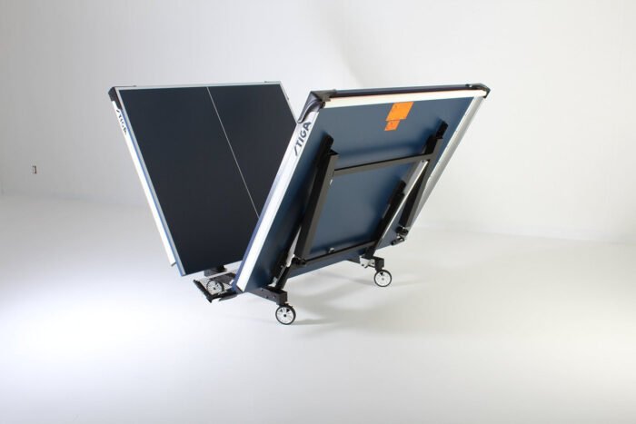 Stiga STS 420 Table Tennis Table - Image 3
