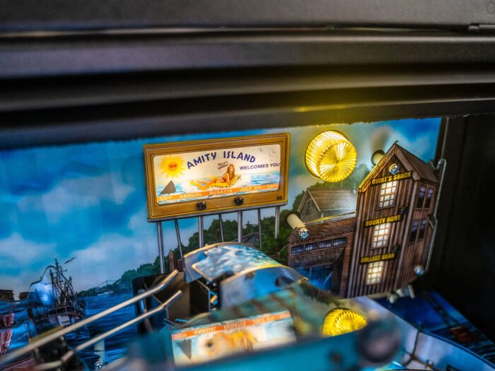 Jaws Pro Pinball Machine - Image 3