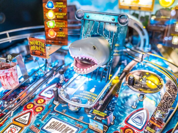 Jaws Pro Pinball Machine - Image 11