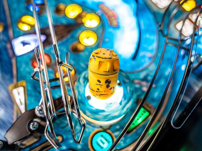 Jaws Premium Pinball Machine - Image 6