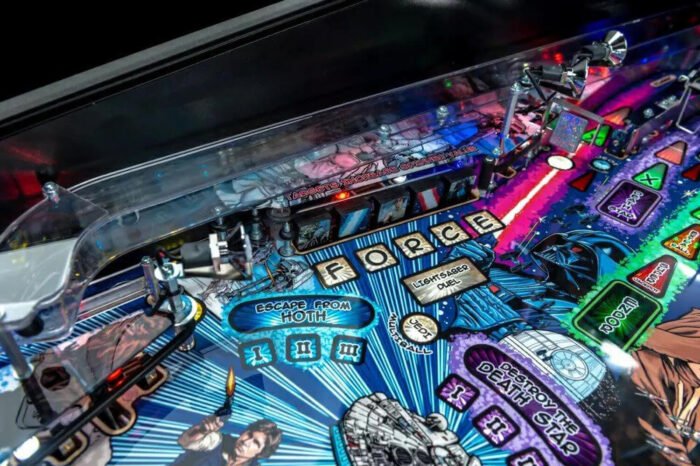 Star Wars Comic Art Pro Pinball Machine - Image 5