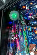 Star Wars Comic Art Pro Pinball Machine - Image 9