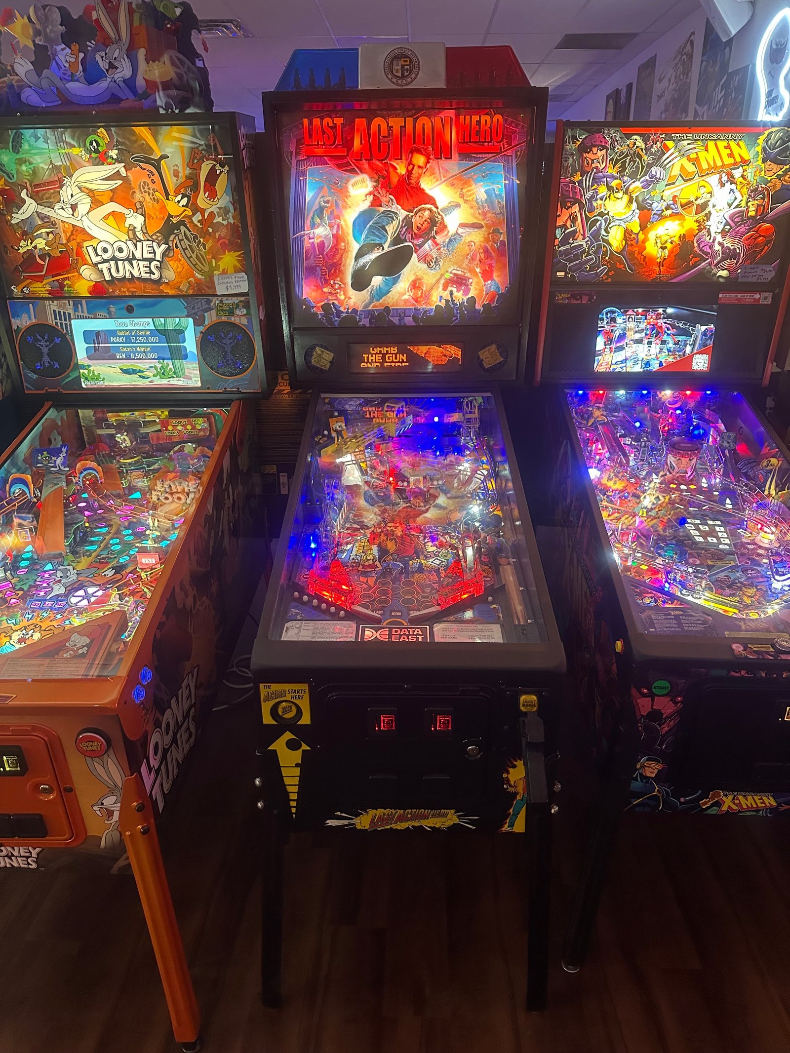 9C9BF9C6-E858-49B3-853B-23193F1503DA Data East Last Action Hero Pinball Machine - Image 1