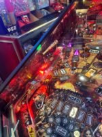 Stern Pinball LOADED The Walking Dead Premium Pinball - Image 20