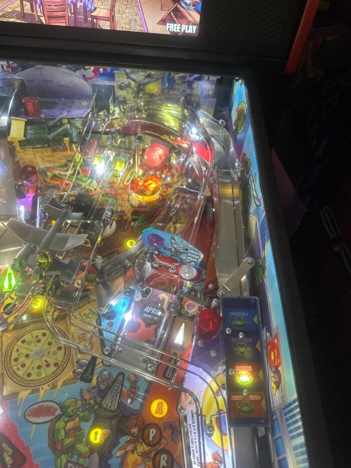 Stern Pinball LOADED Teenage Mutant Ninja Turtles Premium Pinball Machine - Image 7