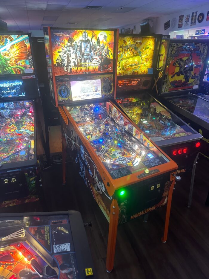 Stern Pinball LOADED The Mandalorian Premium Pinball Machine - Image 9