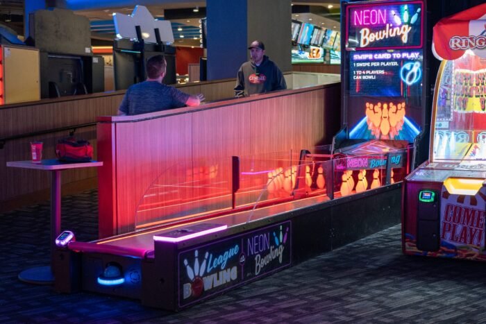 ICE Neon Bowling - Image 4