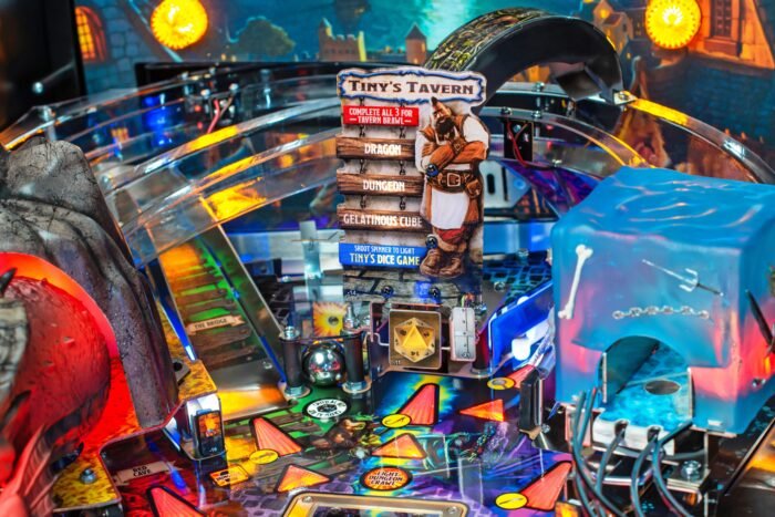 Stern Pinball DUNGEONS & DRAGONS: The Tyrant's Eye! Premium - Image 2