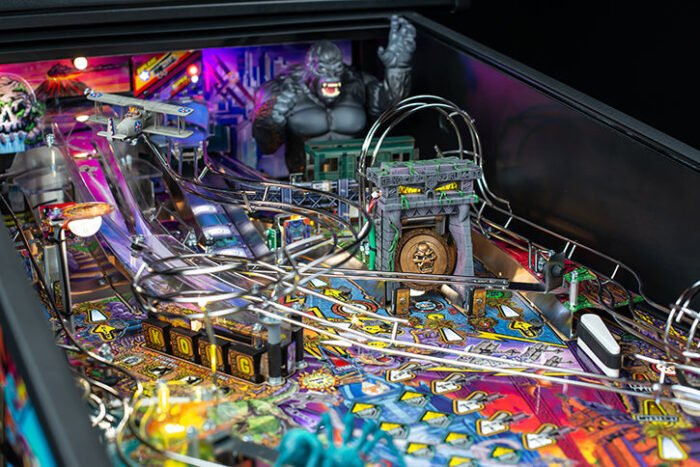King Kong: Myth of Terror Island Premuim Stern Pinball - Image 15