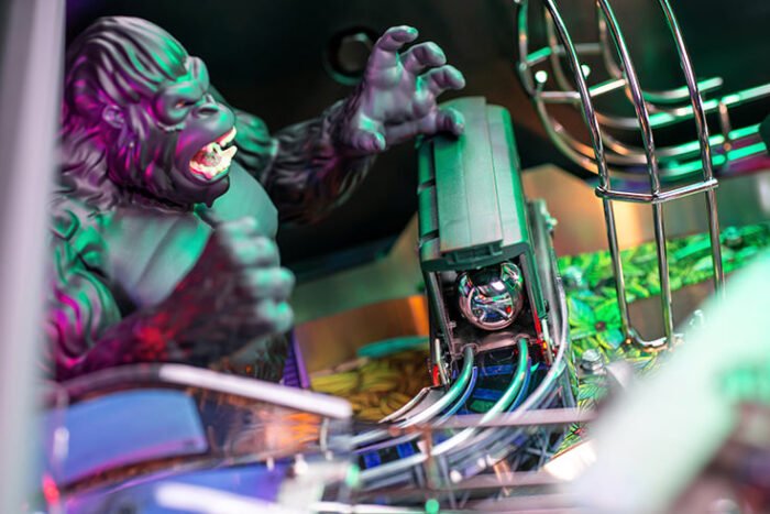 King Kong: Myth of Terror Island Premuim Stern Pinball - Image 22