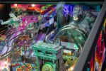 King Kong: Myth of Terror Island Premuim Stern Pinball - Image 8