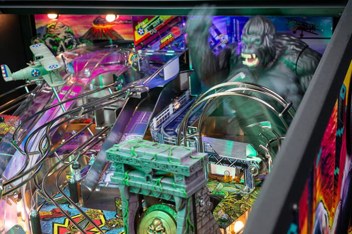 King Kong: Myth of Terror Island Premuim Stern Pinball - Image 8
