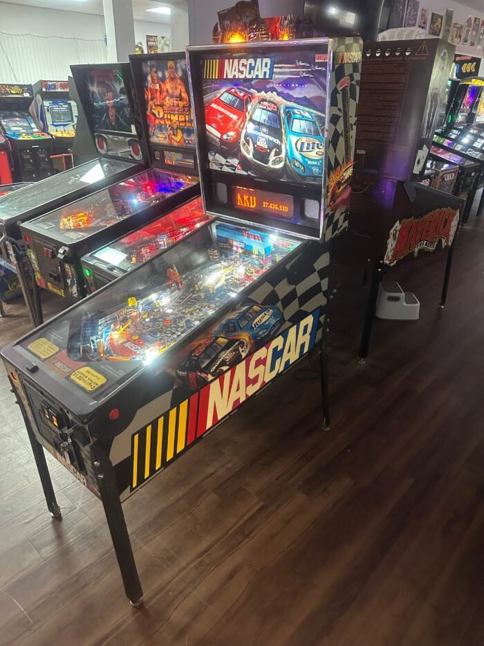Stern Pinball NASCAR Pinball Machine - Image 4
