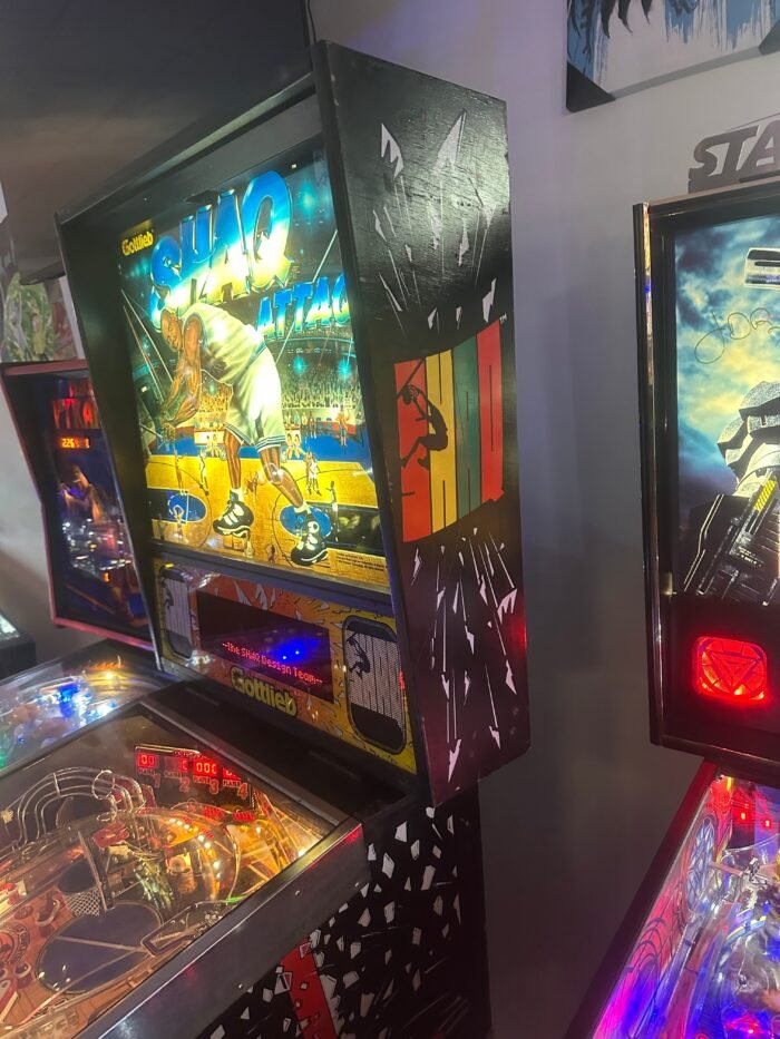 Gottlieb Shaq Attaq Pinball Machine - Image 4