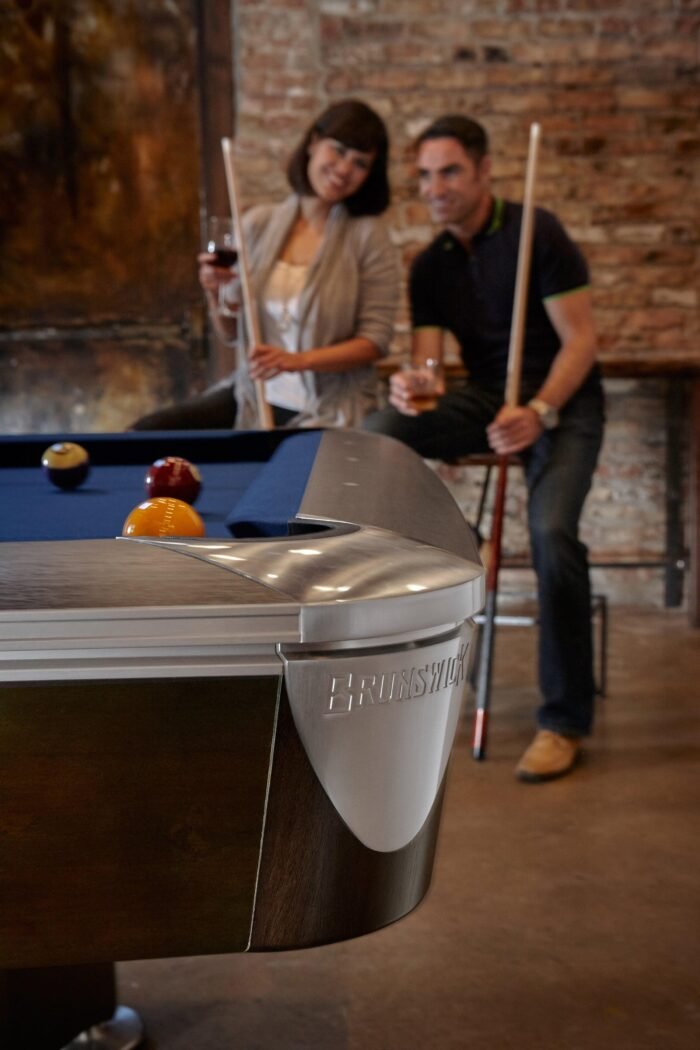 Brunswick Gold Crown VI 8ft American Pool Table With Gully Return - Two Tone Walnut and Espresso - Image 5