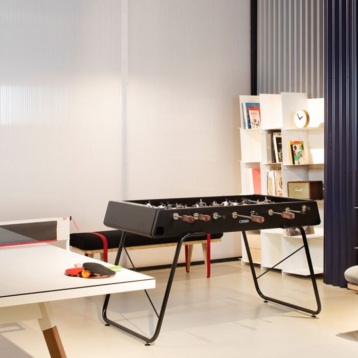 RS Barcelona RS3 Outdoor Foosball Table - Image 4