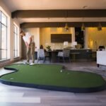 SIGPRO Double Break Putting Green - Image 3